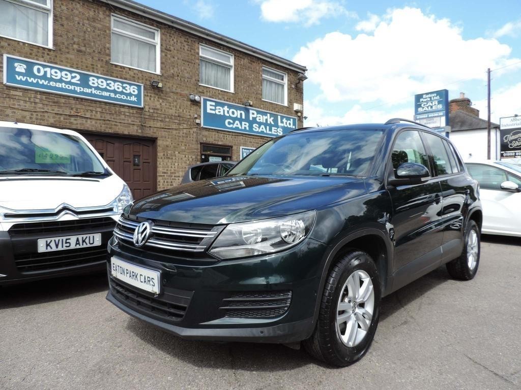 VOLKSWAGEN TIGUAN 2.0 TDI BlueMotion Tech S DSG ss 5dr