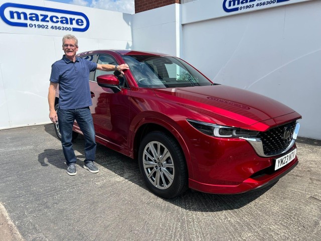 MAZDA CX-5 2.0 e-SKYACTIV G MHEV Takumi (2023)