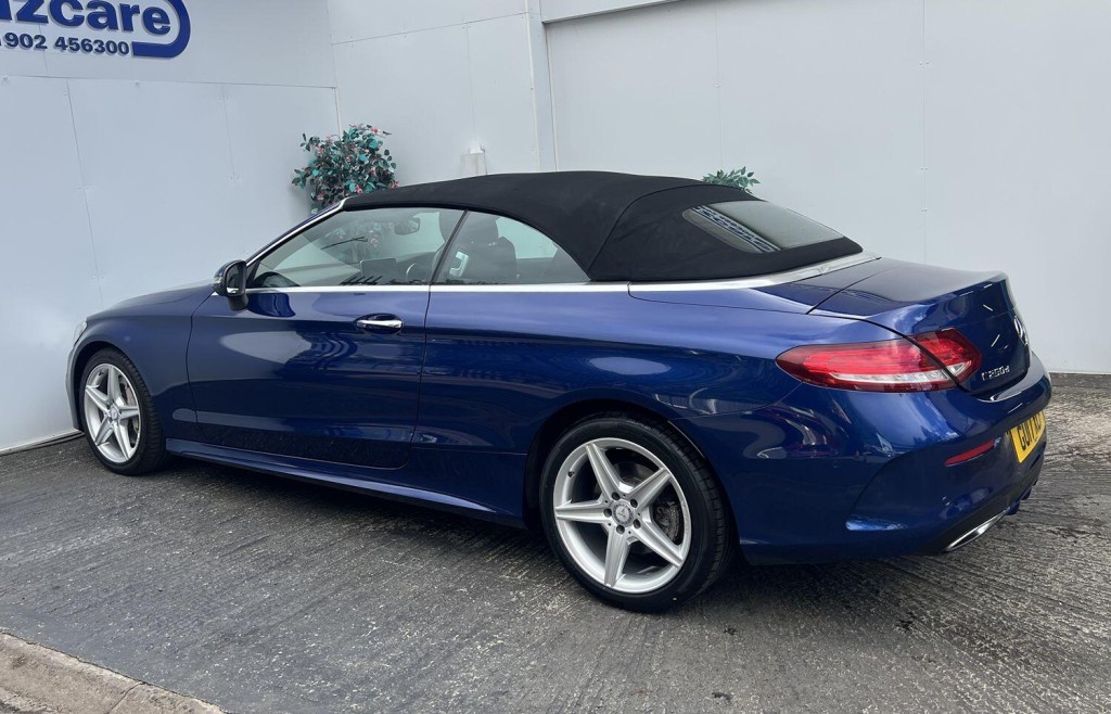 MERCEDES-BENZ C CLASS