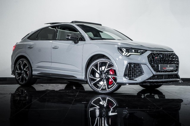AUDI RS Q3