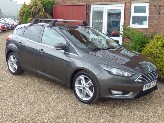 FORD FOCUS