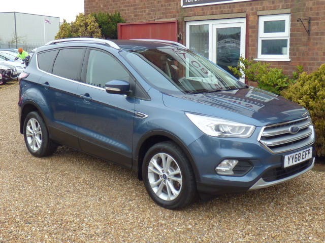 FORD KUGA