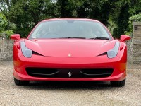 FERRARI 458