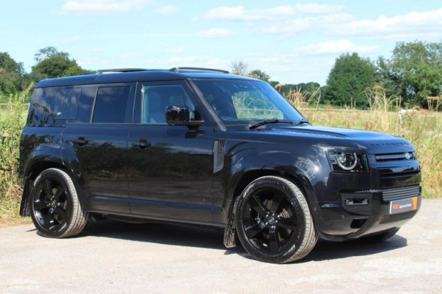 LAND ROVER DEFENDER 110