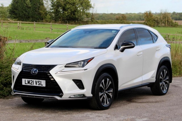 LEXUS