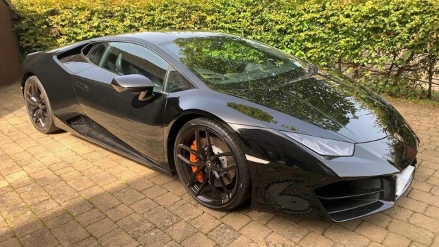 LAMBORGHINI HURACAN