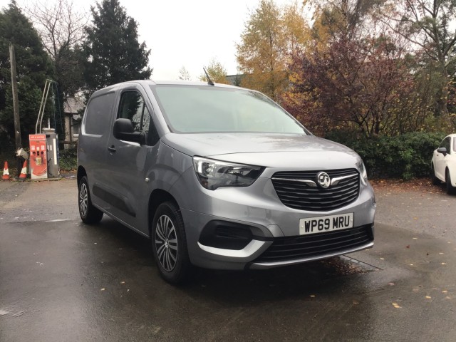 VAUXHALL COMBO