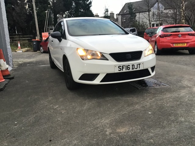 SEAT IBIZA