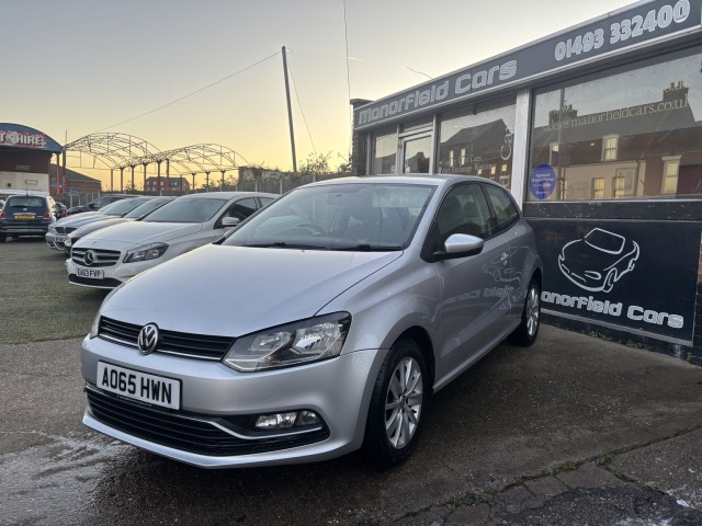 VOLKSWAGEN POLO 1.2 TSI BlueMotion Tech SE (2015)