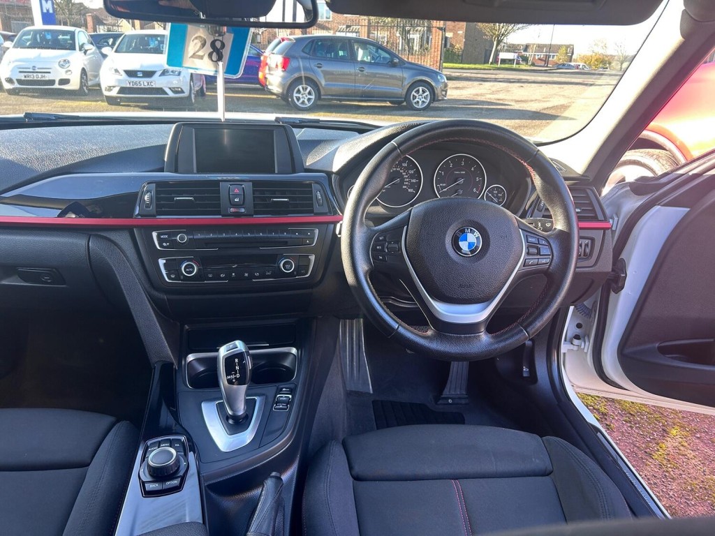 BMW 3 SERIES