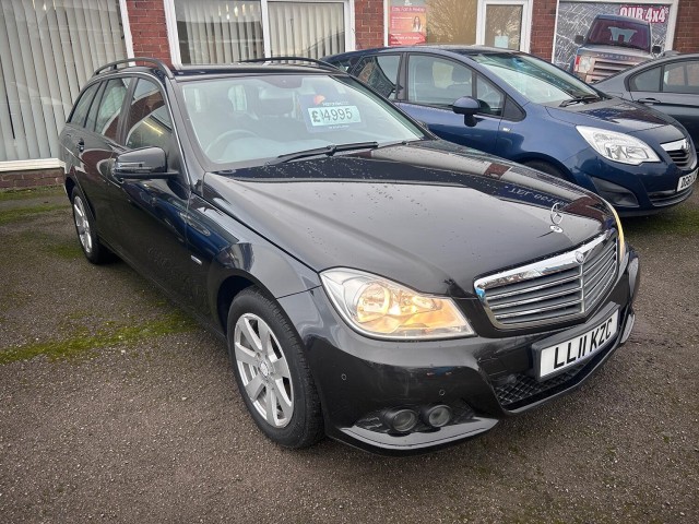 MERCEDES-BENZ C CLASS 1.8 C180 BlueEfficiency SE