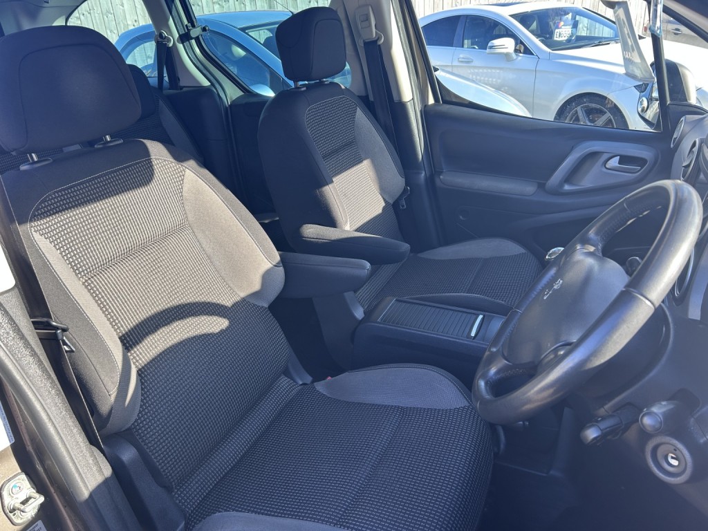 PEUGEOT PARTNER TEPEE