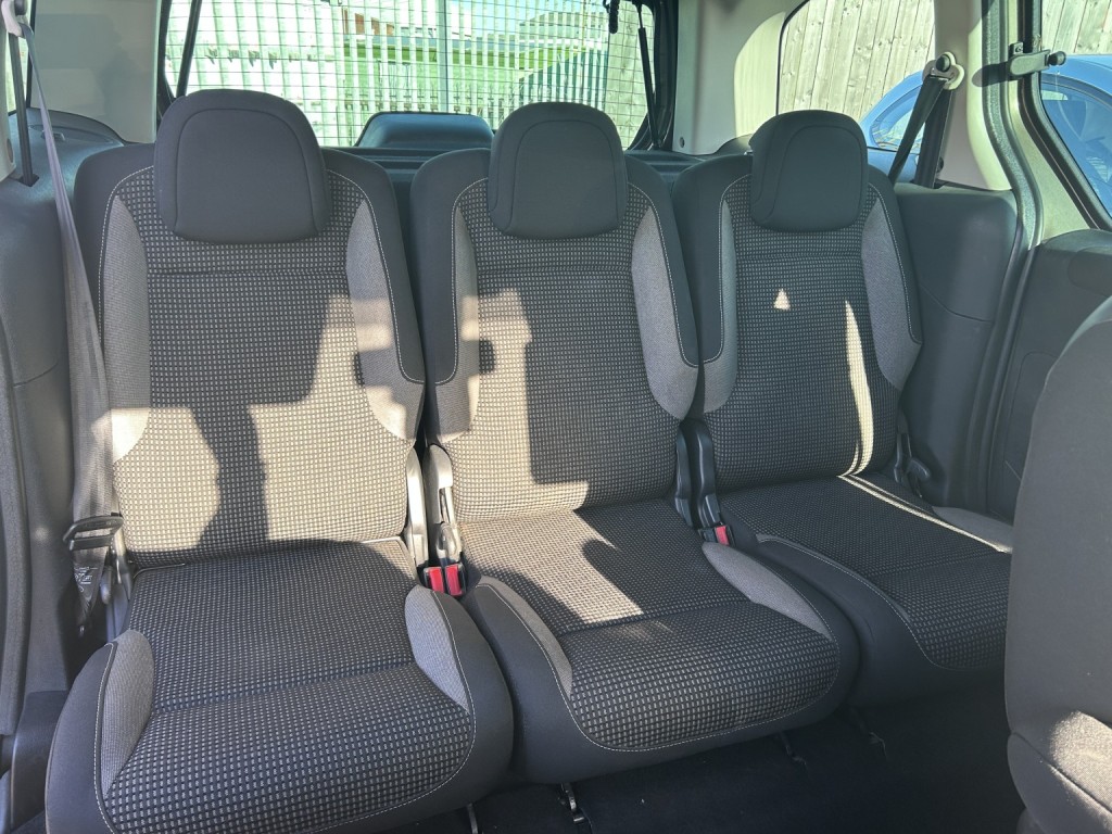 PEUGEOT PARTNER TEPEE