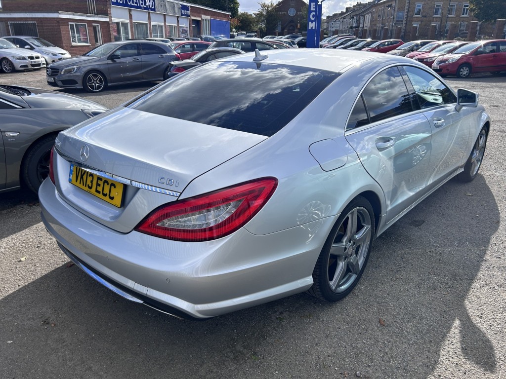 MERCEDES-BENZ CLS