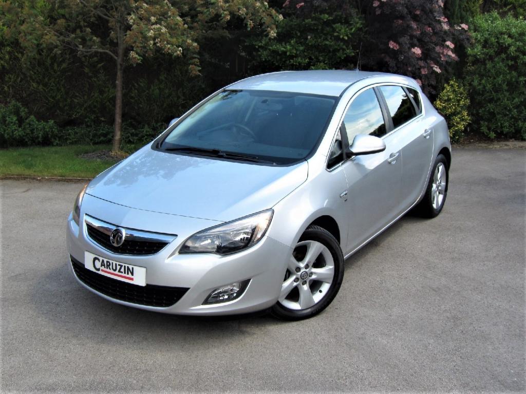 VAUXHALL ASTRA