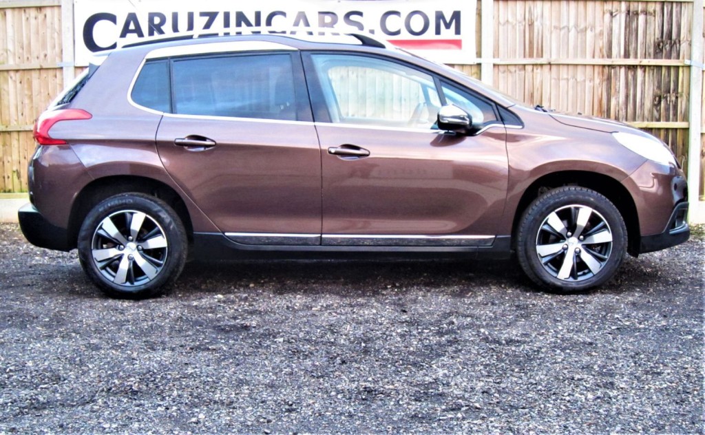 PEUGEOT 2008
