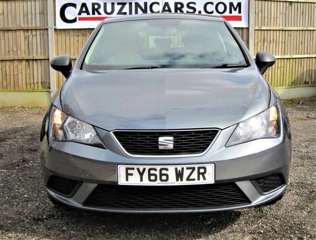 SEAT IBIZA