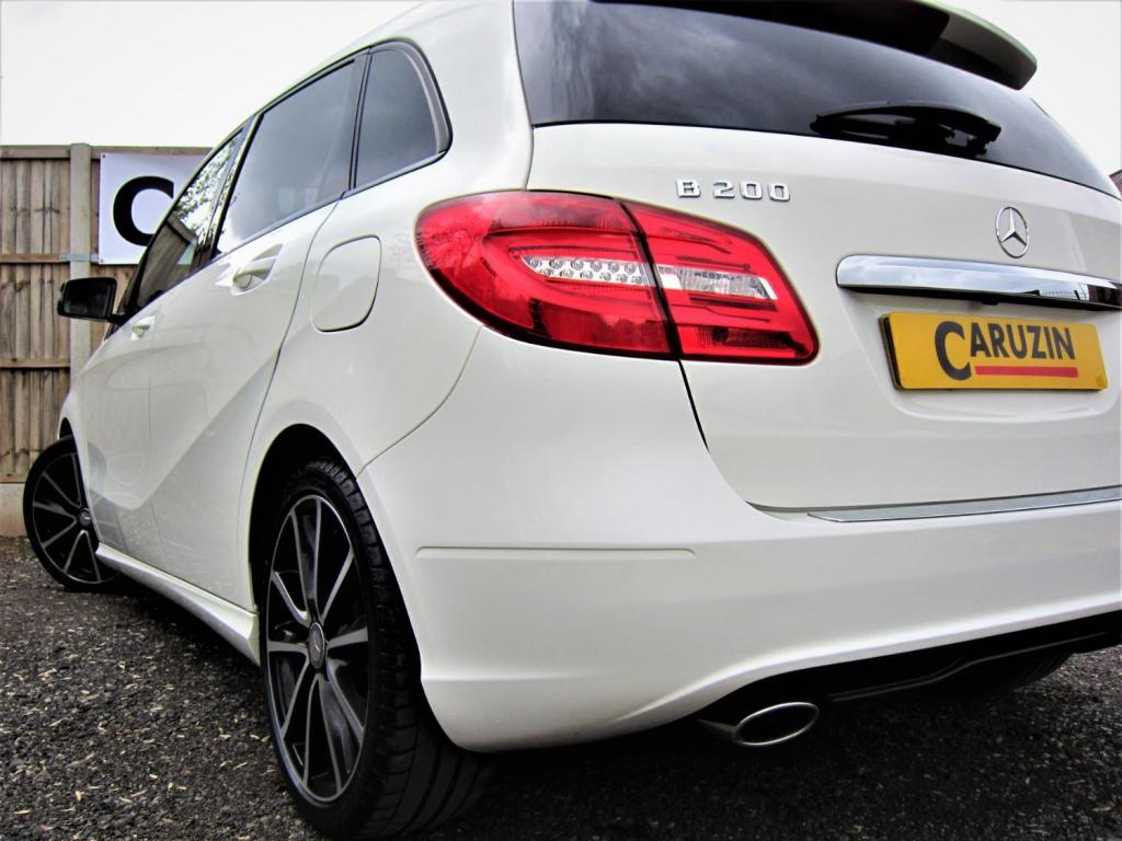 MERCEDES-BENZ B CLASS