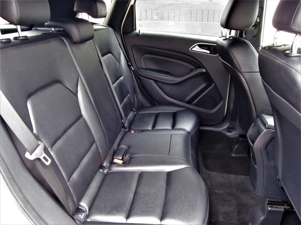 MERCEDES-BENZ B CLASS