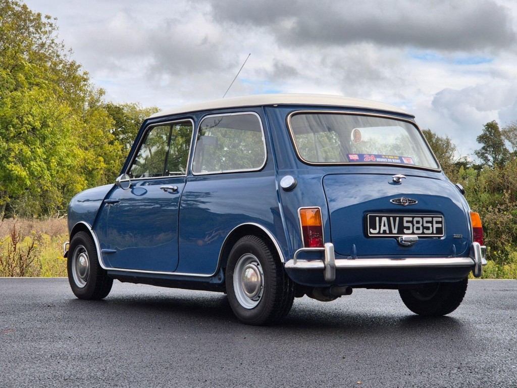 AUSTIN MINI