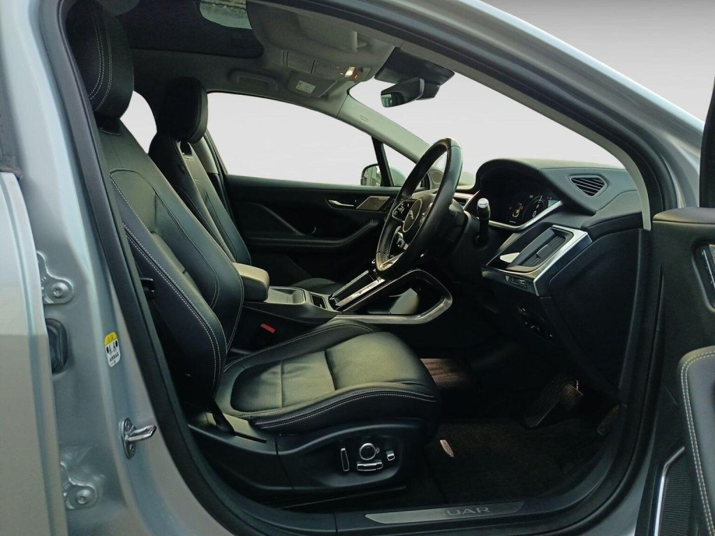 JAGUAR I-Pace