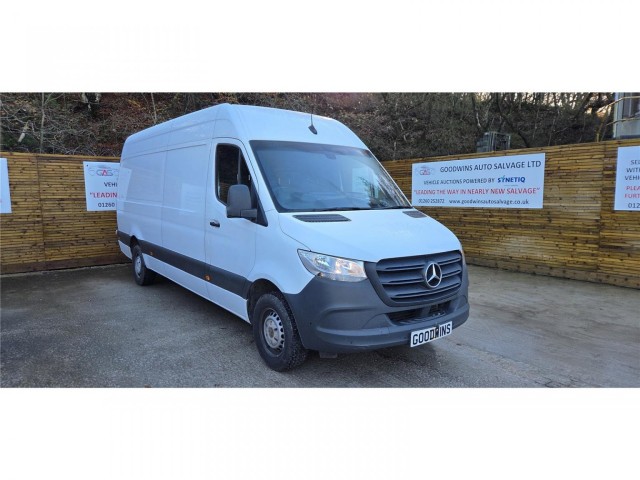 MERCEDES-BENZ SPRINTER 2.0 315 CDI Progressive