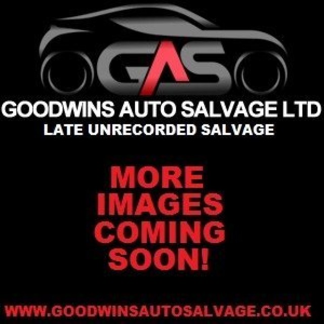 LAND ROVER RANGE ROVER SPORT 3.0 SDV6 HSE DAMAGED REPAIRABLE SALVAGE FACELIFT MODEL