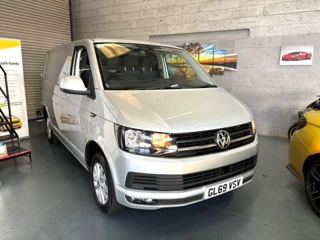 VOLKSWAGEN TRANSPORTER