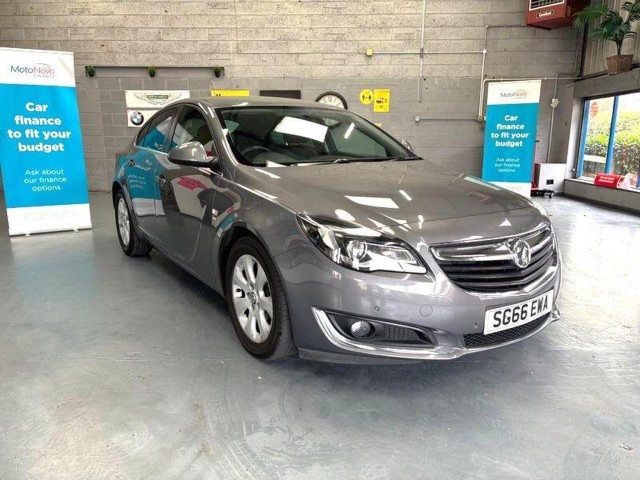 VAUXHALL INSIGNIA