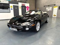 JAGUAR XKR