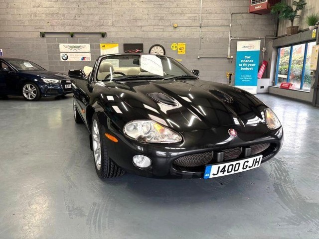 JAGUAR XKR