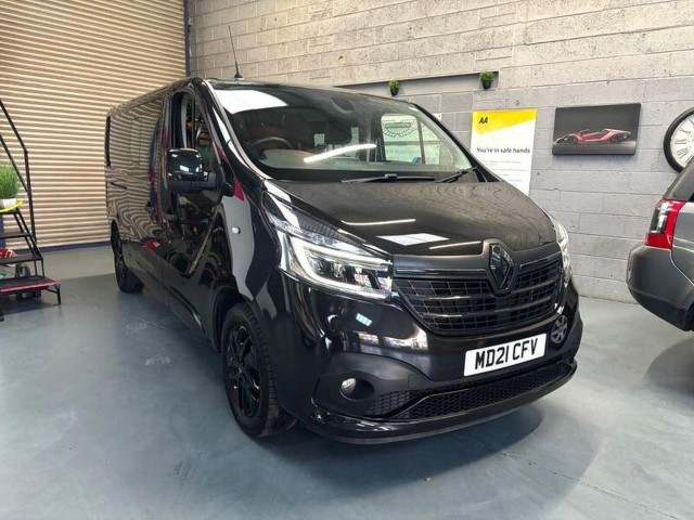 RENAULT TRAFIC