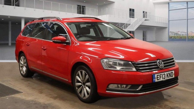 VOLKSWAGEN PASSAT