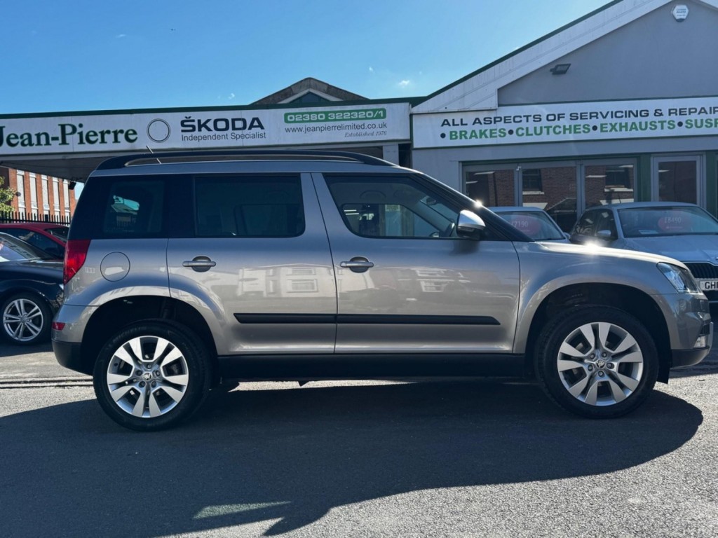 SKODA YETI