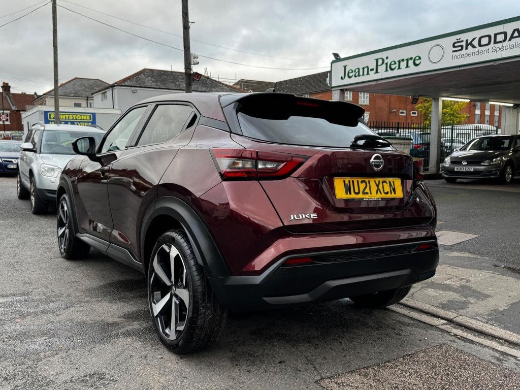 NISSAN JUKE