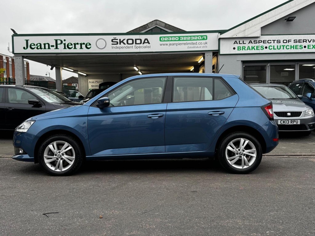 SKODA FABIA