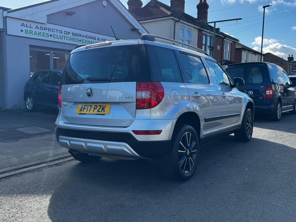 SKODA YETI