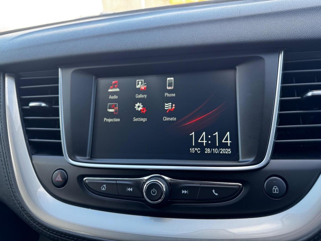 VAUXHALL GRANDLAND X