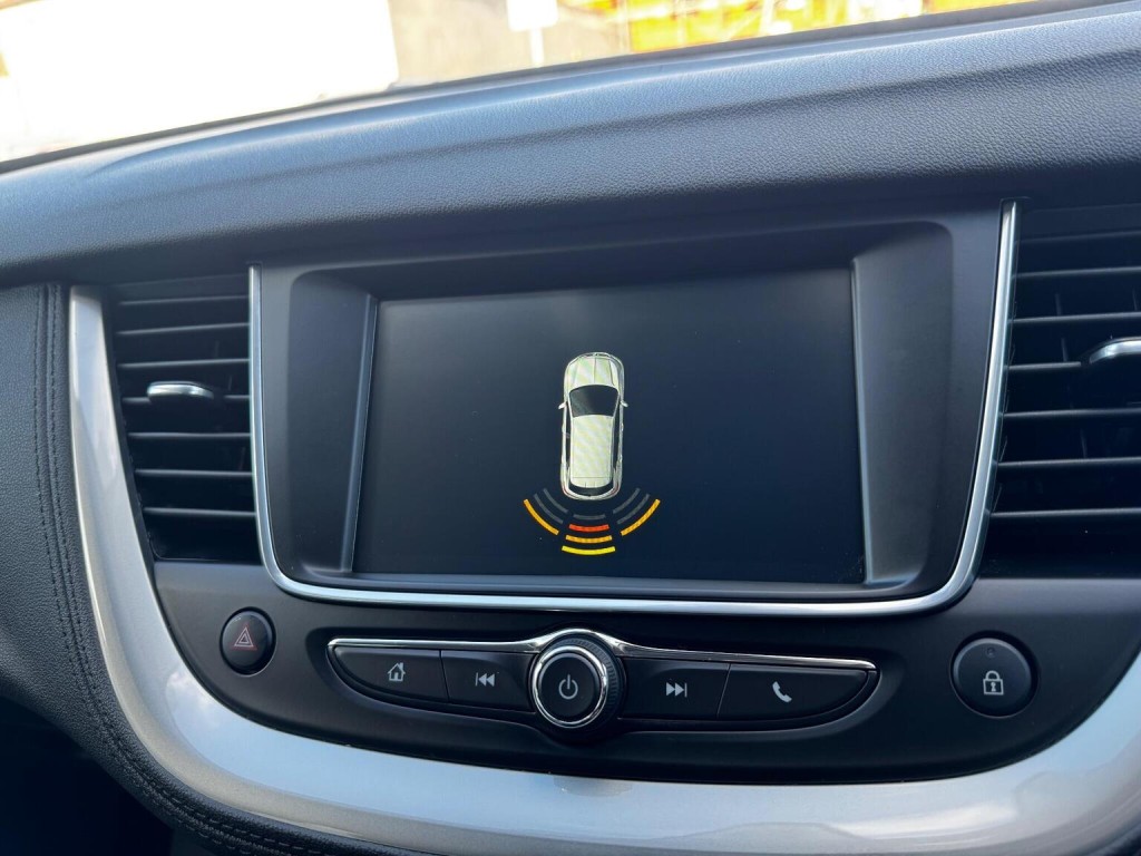 VAUXHALL GRANDLAND X