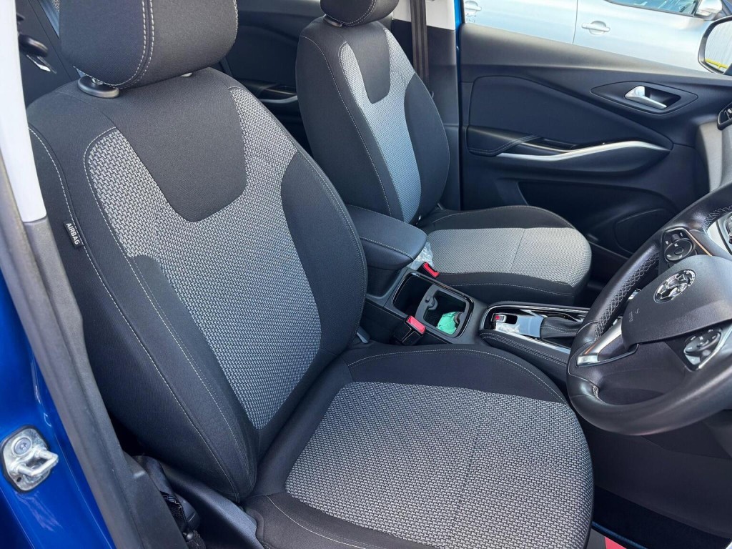 VAUXHALL GRANDLAND X