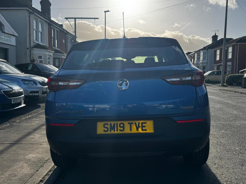 VAUXHALL GRANDLAND X