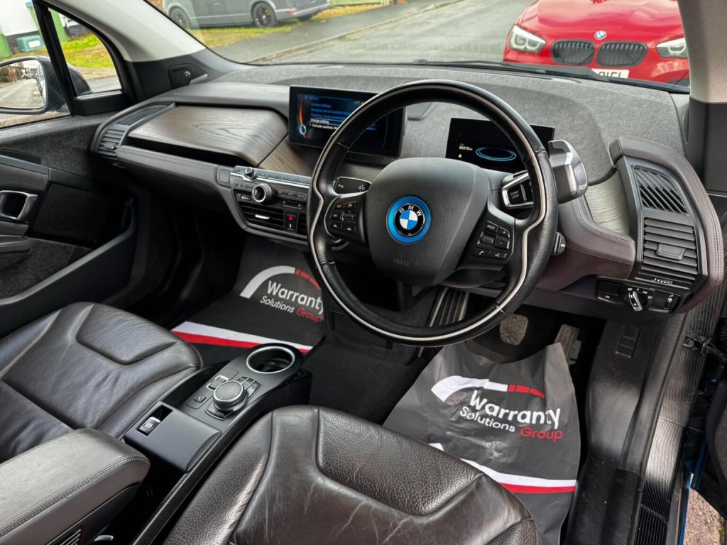 BMW I3