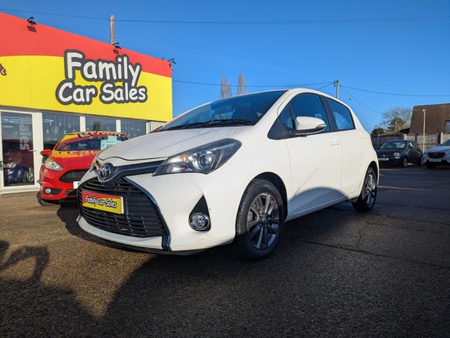 TOYOTA YARIS