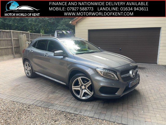 MERCEDES-BENZ