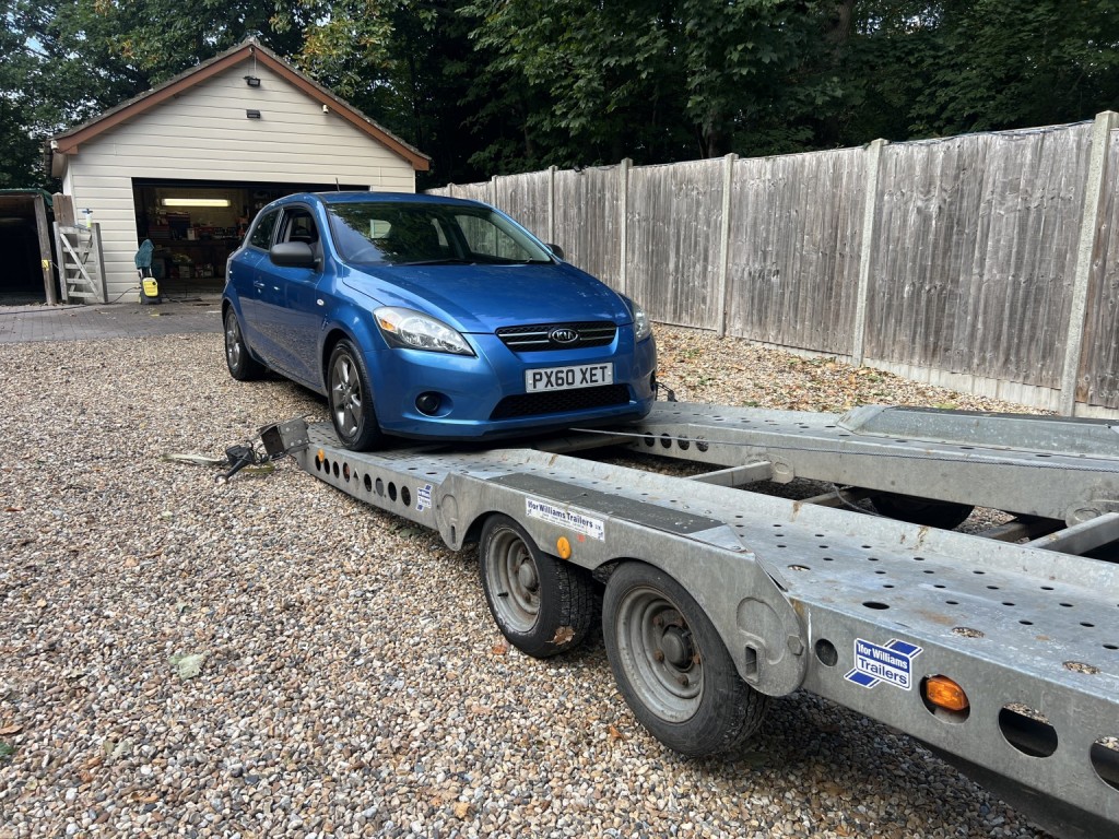 TOYOTA DYNA