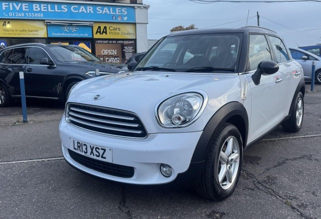 MINI COUNTRYMAN