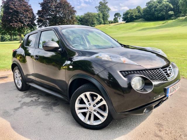 NISSAN JUKE 1.6 DIG-T Tekna CVT 4WD Euro 5 5dr