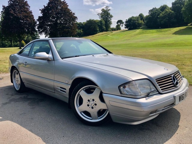 MERCEDES-BENZ SL 3.2 SL320 2dr