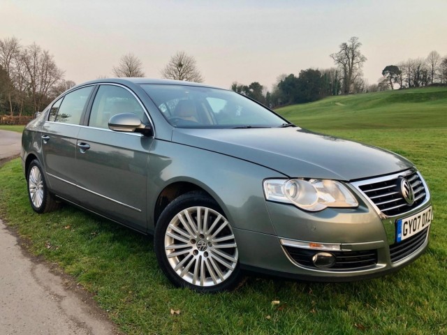 VOLKSWAGEN PASSAT 3.2 FSI V6 SEL DSG 4Motion Euro 4 4dr