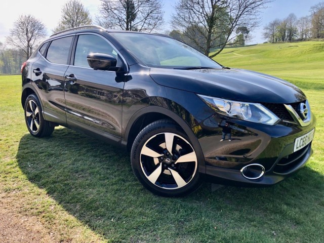 NISSAN QASHQAI 1.2 DIG-T N-Connecta XTRON 2WD Euro 6 (s/s) 5dr